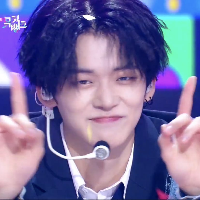 taejunhq's tweet image. lovely ending fairies &amp;lt;3