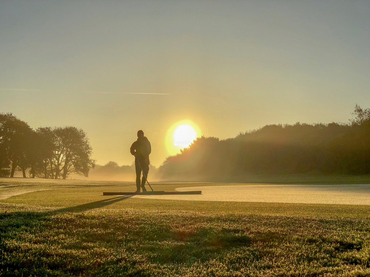 Tom Collings (@tomcollingshgk) on Twitter photo Opportunity to join the greenkeeping team <a href="/PointatPolzeath/">The Point at Polzeath</a> No experience needed...just hard working and willing to learn. For more info DM or email tom@thepointatpolzeath.co.uk #greenkeeper #job #cornwall #TeamPoint ๐๏ธ๐๐ Opportunity to join the greenkeeping team <a href="/PointatPolzeath/">The Point at Polzeath</a> No experience needed...just hard working and willing to learn. For more info DM or email tom@thepointatpolzeath.co.uk #greenkeeper #job #cornwall #TeamPoint ๐๏ธ๐๐