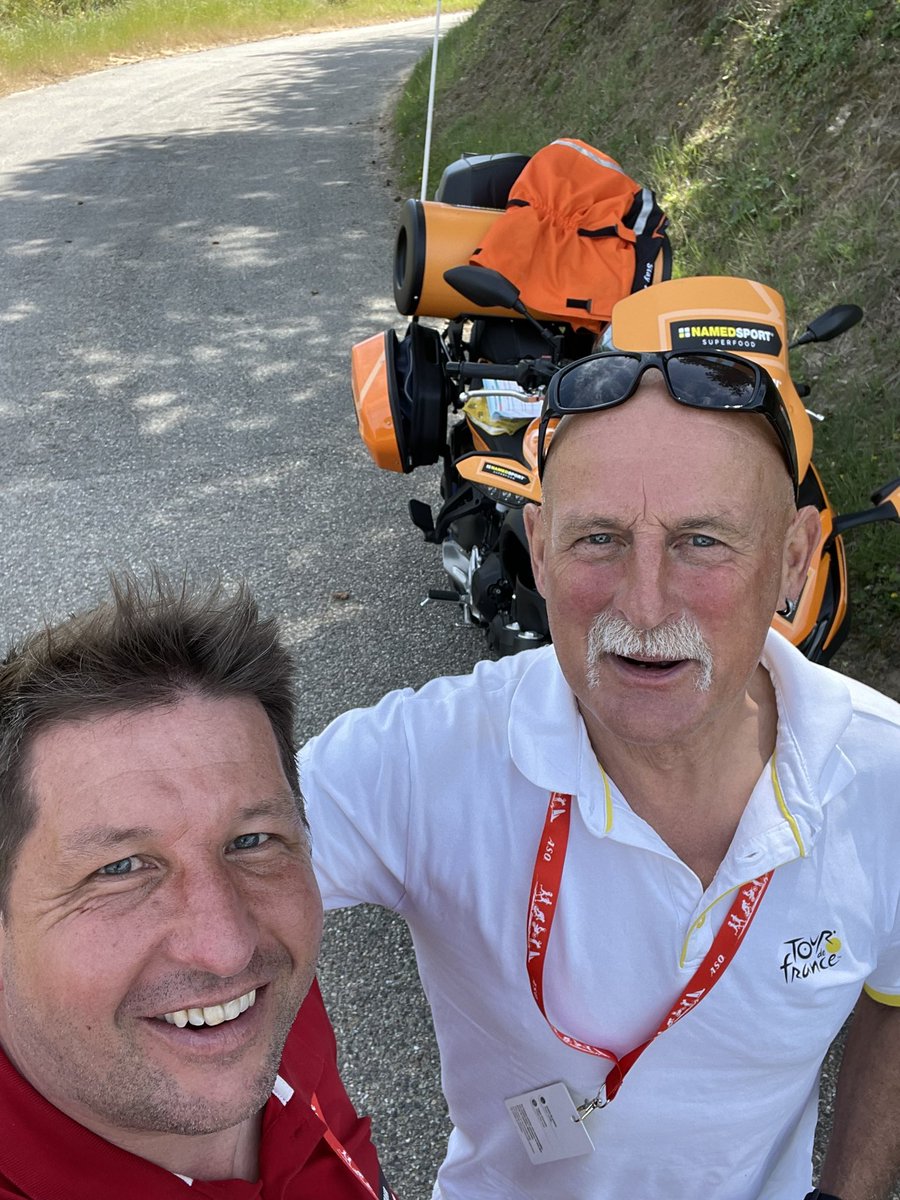 GaetanPrime's tweet photo. 73eme édition du Critérium du Dauphiné 
6e étape Loriol / Drôme - Le Sappey en Chartreuse 167,2 km 
Mon ravitailleur « Le Gaulois » 🚛 💦 https://t.co/sNUZatBIqn