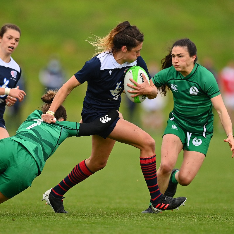 IrishRugby's tweet photo. #HPCInternational7s 

📋 The #Ireland7s squads for this weekend's 𝗛𝗣𝗖 𝗜𝗻𝘁𝗲𝗿𝗻𝗮𝘁𝗶𝗼𝗻𝗮𝗹 𝟳𝘀 tournament against @GBRugbySevens have been named 🙌 🟢

Full details ⤵️

#IrishRugby #ShoulderToShoulder