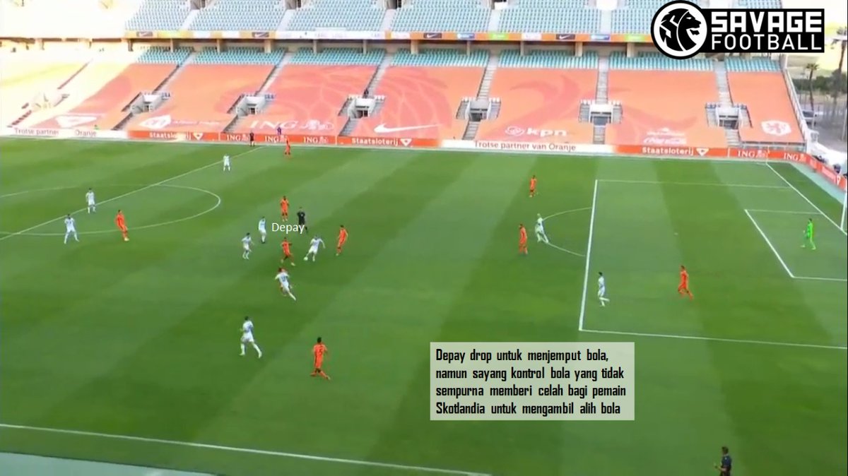 SavageFootballl's tweet photo. #SAGASF - de Ligt berniat berikan umpan ke free space untuk hindari press dari pemain Skotlandia. Depay berupaya jemput bola, namun bola dapat diambil alih oleh Hendry untuk mencetak gol. de Roon dan de Vrij gagal hentikan peluang ini.
Big thanks buat yg sudah retweet https://t.co/0POWrdGRwZ