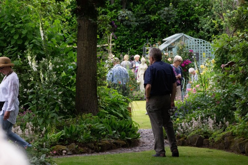 Saturday 12th &amp; Sunday 13th June 1.30-5.30 is when five Hall Green gardens at Birmingham B28 8SQ are opening up as a group. Pre booking is essential if you wish to attend this event. .ngs.org.uk/view-garden/17…