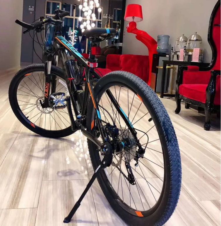 Viola58230890's tweet photo. Schönes Fahrrade #wald #cubebike #bikelive #wald #natur #mtblovers #mtb #mtbpictureoftheday #mtbphotos #mtbtour #mountainbike #natur #nature
#ridetowork #fahrradliebe #abfahrt #keineausrede #funktional #verkehrswende
#neuemobilität #FahrradXXLFeld #ErlebenTestenLosfahren https://t.co/rrteuwBGXl