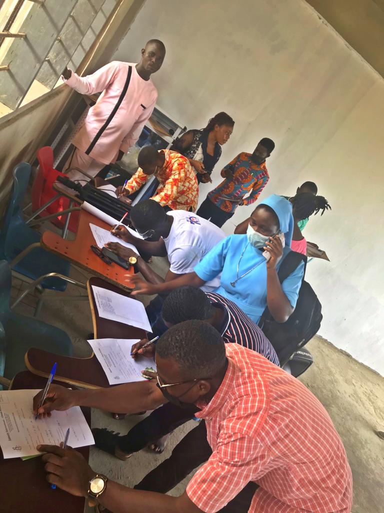 dorwumalachi's tweet photo. On Wednesday, 2nd June 2021, at the University of Education, Winneba, Ajumako campus. 

We organized a membership recruitment exercise, we met close or more than 200 students.

60+ students were registered. @amnestyghana
@amnesty @UewAmnesty
Activism✊ #joinamnestynow https://t.co/p4B5oDdxzg
