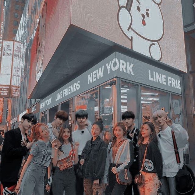 Yang mau masuk gc dm saja..sekalian fambestan
#roleplayerkpop #roleplayerindonesia #roleplayer