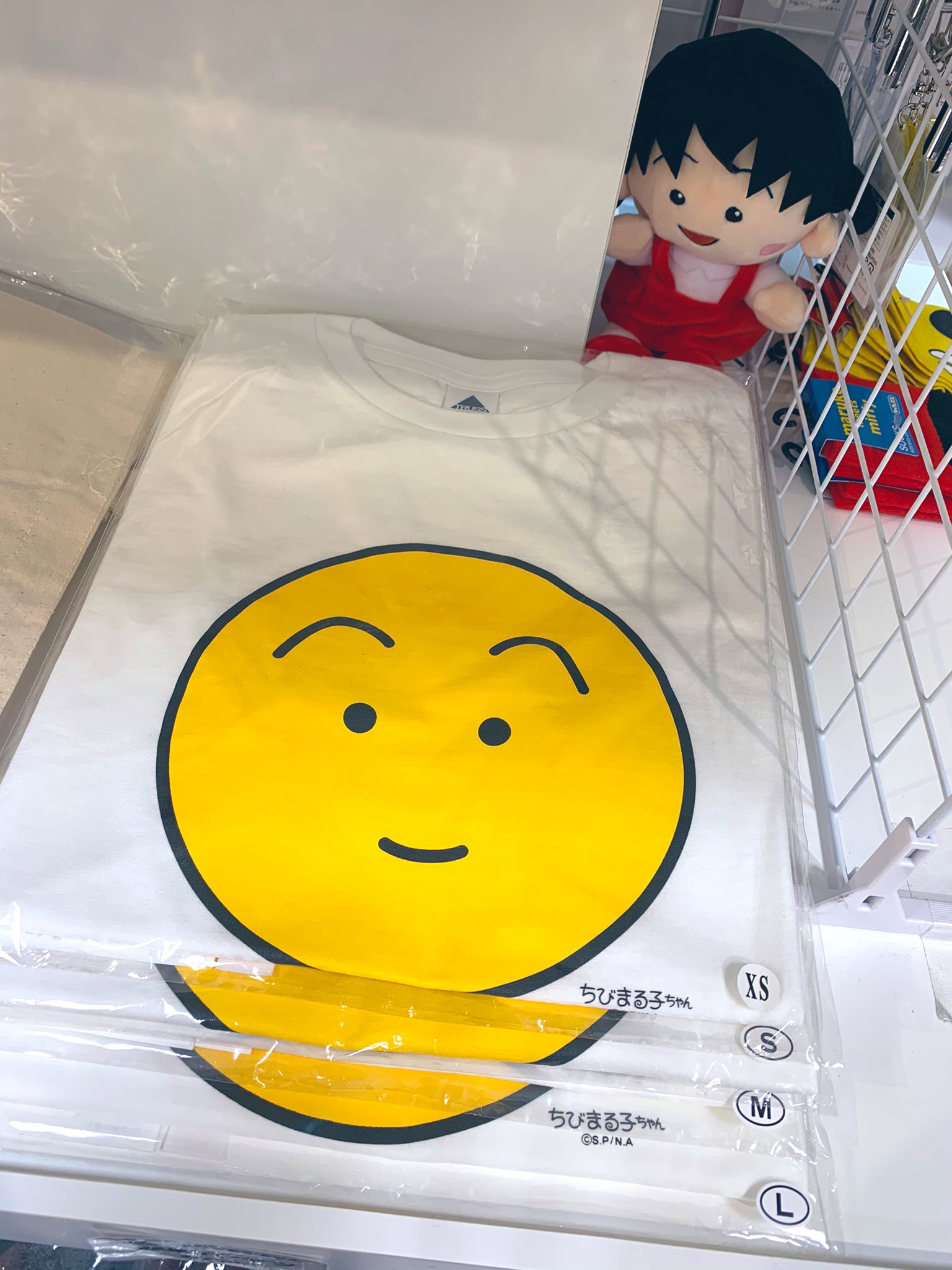 フジテレビショップ フジさん 東京駅店 好評につき品切れしてました ちびまる子ちゃん 顔柄tシャツs M Lサイズ入荷致しました お取り置き不可となっております Tweet Maruko まる子 Tシャツ 夏 東京駅一番街 フジさん東京駅店 営業