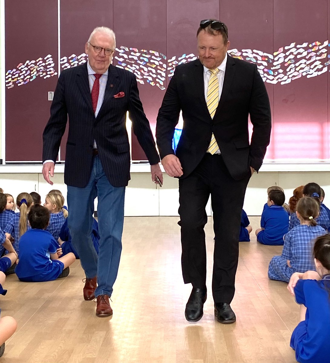 TdoyleTrevor's tweet photo. The good folk at St Luke’s School at Capalaba formally farewelled both me and their former Principal, John Cameron. I’m retiring, John has moved. What a wonderful tribute. We both loved every minute #bcecluster6 ...💥 https://t.co/PnBWrFsQ1P