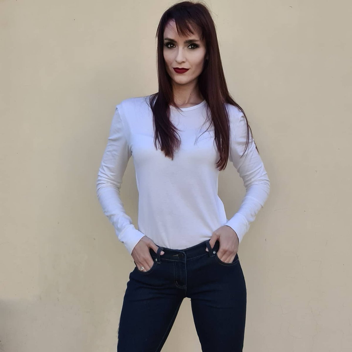 Stellefit's tweet photo. Your Friday reminder, YOU are BEAUTIFUL, WORTHY, LOVED and SPECIAL 🧡

@ink_by_lulu
@MrsSAPageant

#inkbylulu #permanentmakeup #makeup #MrsSA2021 #MrsSouthAfrica2021 https://t.co/Pa0hqHUlQx