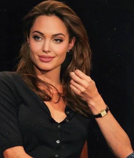 Happy birthday to the most gorgeous lady Angelina Jolie, that is beautiful inside out. 