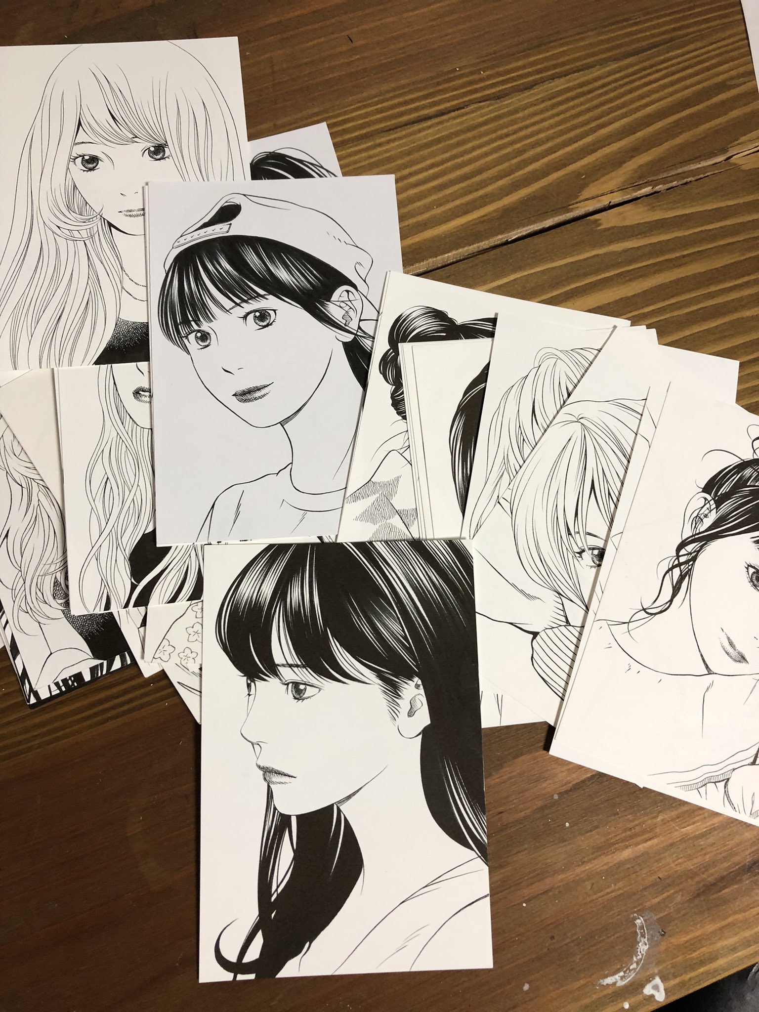 تويتر きたがわ翔 على تويتر ミニサイズのモノクロイラスト 一人一人に名前を考える作業が一苦労 楽しいのだけどね T Co Xayrcogo9n