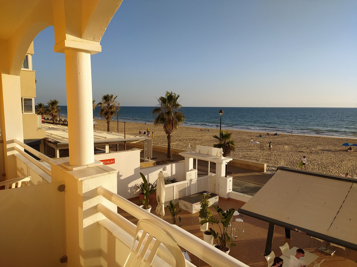 planetaontour's tweet photo. Aires de Chipiona desde el hotel @MonterreyCosta #chipiona #ChipionaNatural #CadizQuiereVerte https://t.co/EV6x8zx7kH