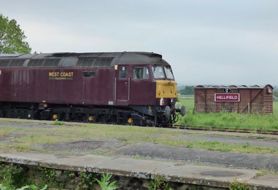 gauberbunkbarn's tweet photo. British India India Line at Hellifield and Garsdale yesterday #steamtrain #westcoastrailways #diesellocomotive #hellifieldstation #garsdale #yorkshiredales #thedalesman #settlecarlislerailway #trains https://t.co/CwofZPvVu3