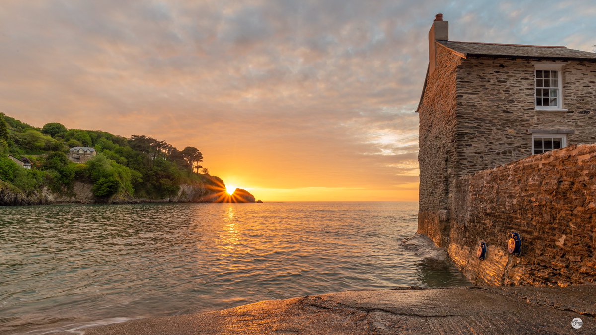 Mark Clinton Johnson tweet media