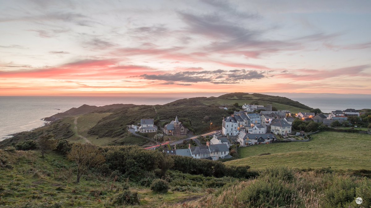 Mark Clinton Johnson tweet media