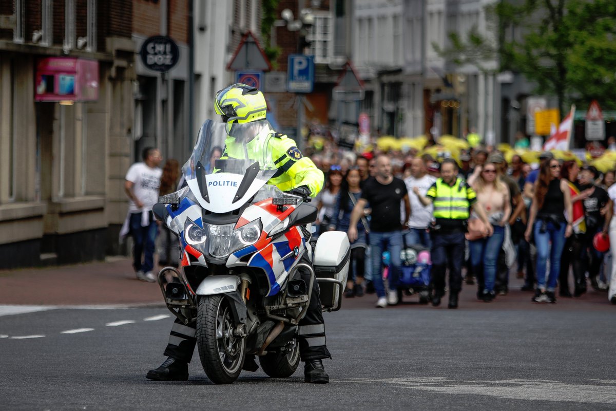 Veelgestelde vraag onderhandelaarsakkoord politie-cao: waarom gaat de eerste structurele loonsverhoging pas in op 1 juli 2021?