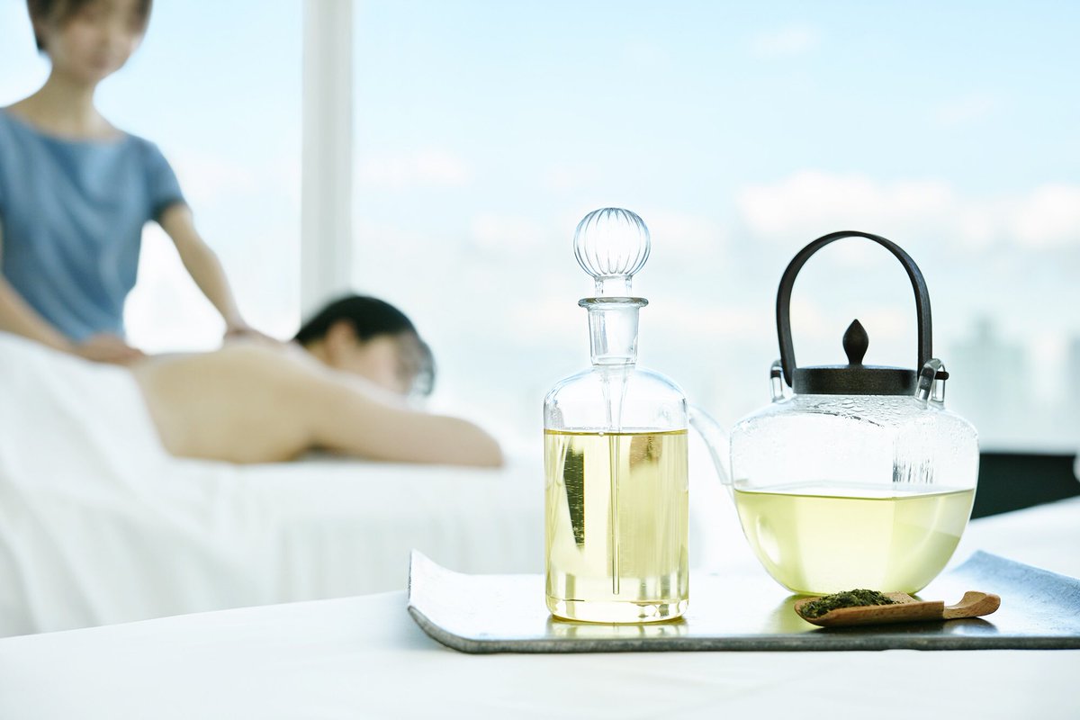 AndazTokyo's tweet photo. Organic Green Tea Treatment 🍃
AO スパ&クラブでは、梅雨の気候・気圧の変化により感じる体のだるさをリフレッシュさせる、オーガニックコスメブランド『KOTOSHINA』を使用したスペシャルトリートメントをご用意いたします。https://t.co/nZMOCv0vyx
#aospa #アンダーズ東京 #kotoshina https://t.co/Oe5D0fjgqQ