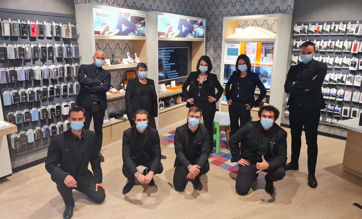 OrangeStoreOff's tweet photo. Aujourd'hui, destination le Sud-Ouest à Biscarrosse pour découvrir notre nouveau Smartstore @OrangeNvAquit @GDT 😃 1 nouveau parcours marqué par différents univers est maintenant proposé à nos clients ! Bravo et belle ouverture à #TouslessouriresGdt 👏
👉Ouvert du lundi au samedi https://t.co/rZIjbxO2Ab