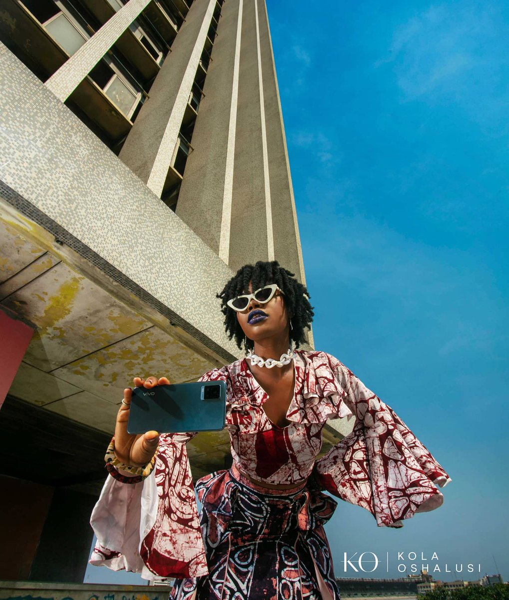 kolaoshalusi's tweet photo. Express yourself, be bold, be original, be who you want to be. Be YOU

Styling : @rhodaebun
Hair: @tonysbeautyace
Makeup : @facesbytychus
Team: @insignaonline

#commercial #lagos #vivo #commercialphotography https://t.co/iEjQXW0368