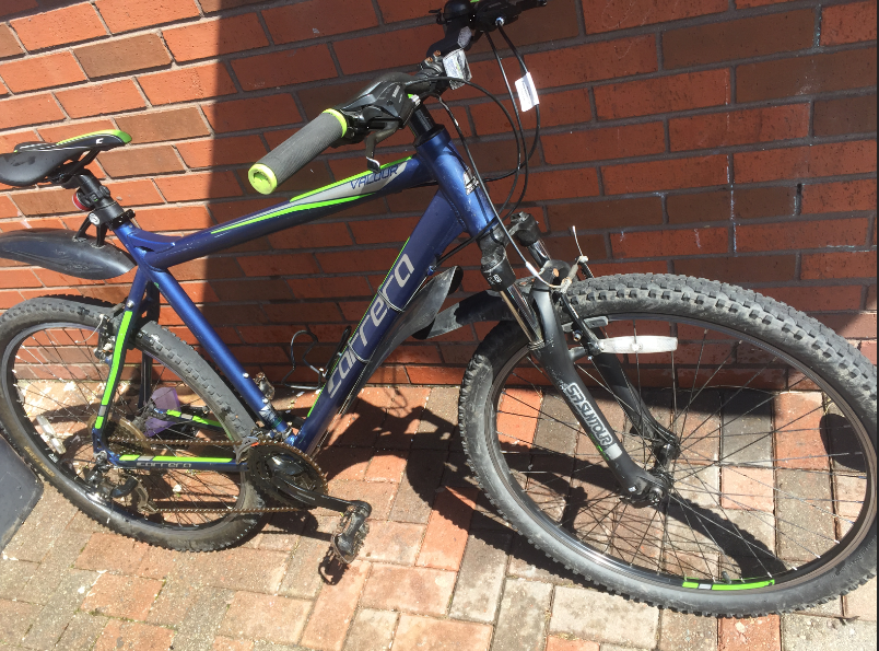 Police Belfast City Centre tweet media