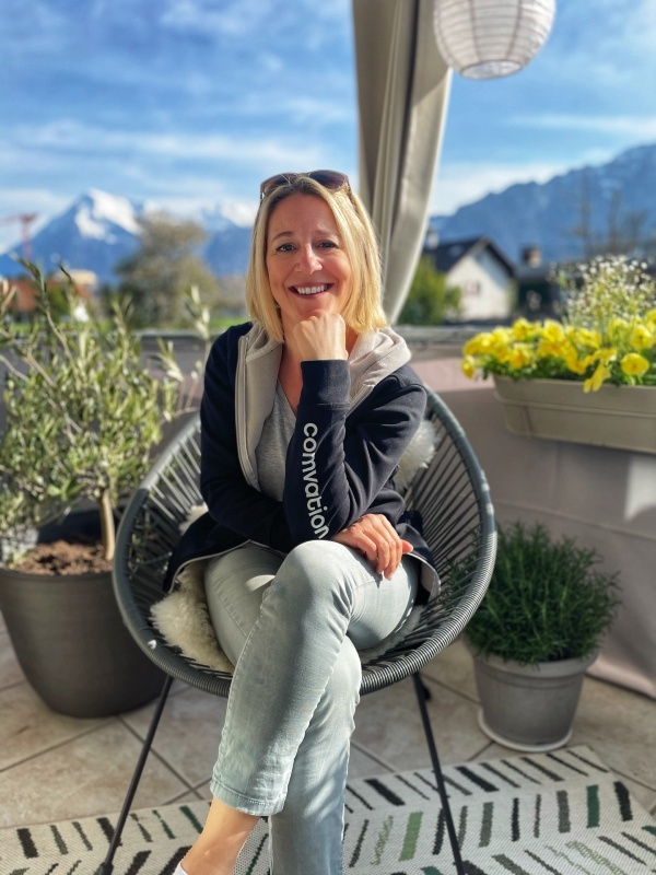 ComvationAG's tweet photo. Wir stellen uns vor - Erfahren Sie mehr über unser Team https://t.co/IHF0sd3dnv
#webagentur #thun #berneroberland #SoftwareEngineer https://t.co/fcQUWCvUkI