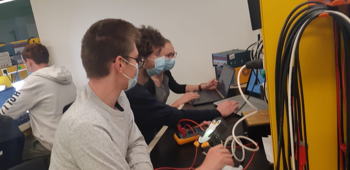 Makers de CentraleSupélec tweet media