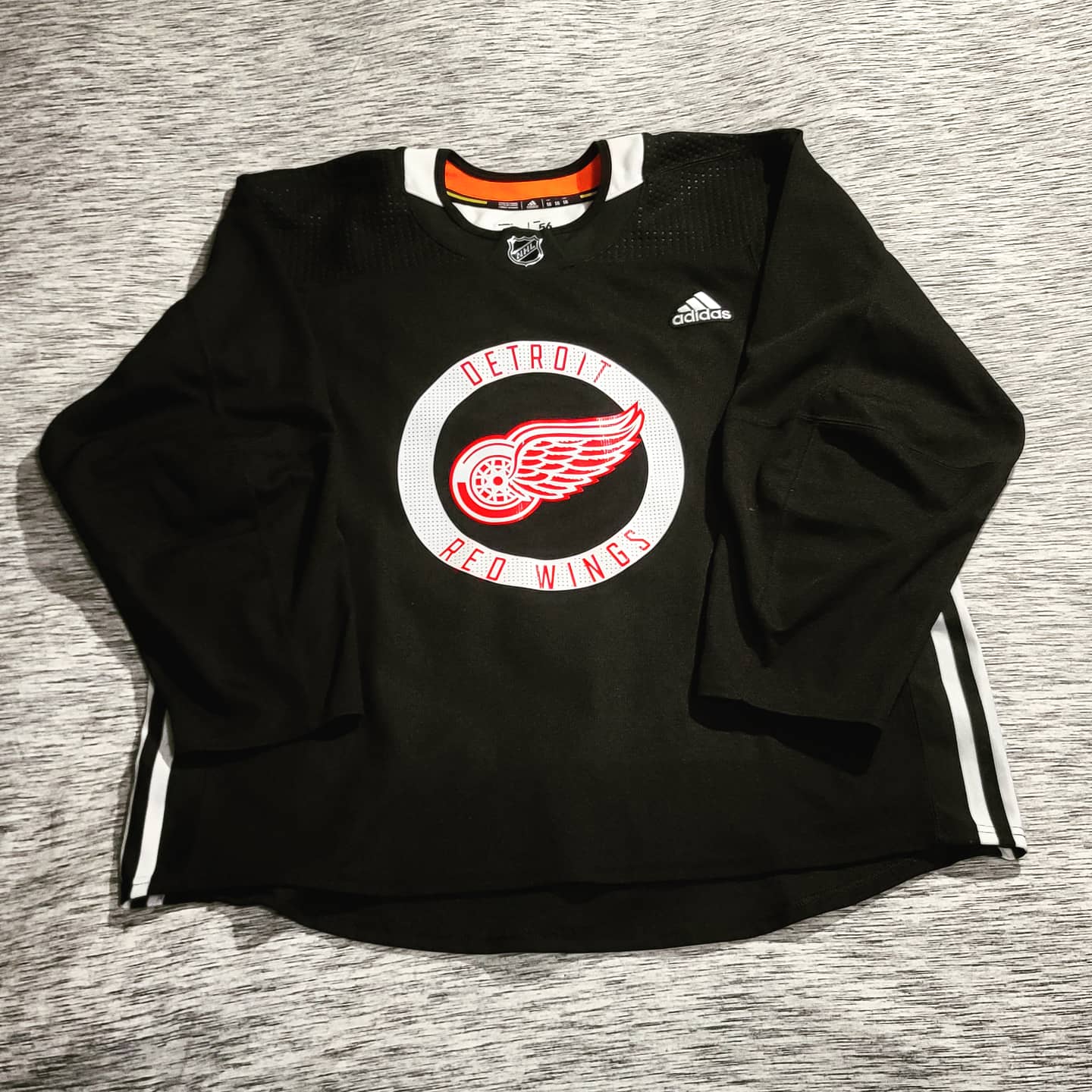 Detroit red wings hotsell practice jersey black