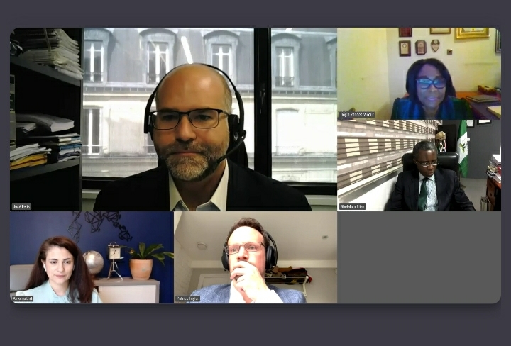 Seguimos en #ICCAfrica : ¡la ética en el arbitraje!

<a href="/feris_jose/">José Feris</a> toma la palabra. ¿por qué la ética es importante en el arbitraje? y algunas reflexiones sobre las obligaciones de los árbitros además de las nuevas obligaciones cuando se acepta ser árbitro.

#arbitraje #eventos