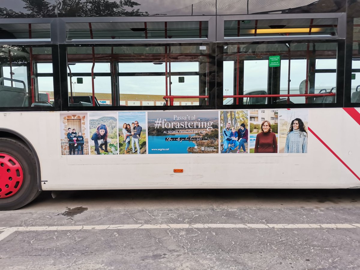 CCSegria's tweet image. 📣 La campanya ‘Passa’t al #forastering. Al Segrià, qualitat de vida’ viatja en els busos urbans de les quatre capitals catalanes 🚌
📍 La promoció es fa en quatre autobusos de #Lleida, #Tarragona i #Girona, i en 35 de #Barcelona
👉 Més info: bit.ly/3gcmfzO
#Segrià