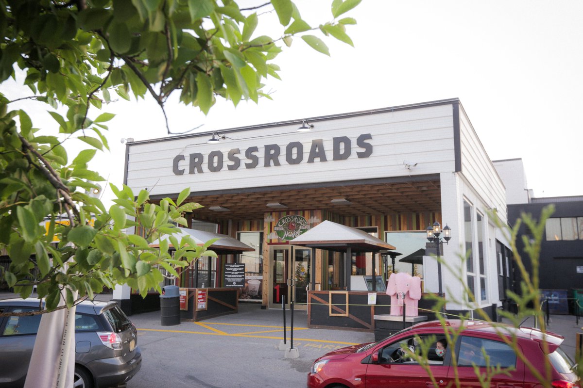 CUFF's tweet photo. One night down, two to go! You can find us at @CrossroadsMrkt all weekend for our 2021 #CUFFDriveIns 📽 🚘 https://t.co/aH1ih1O6lh