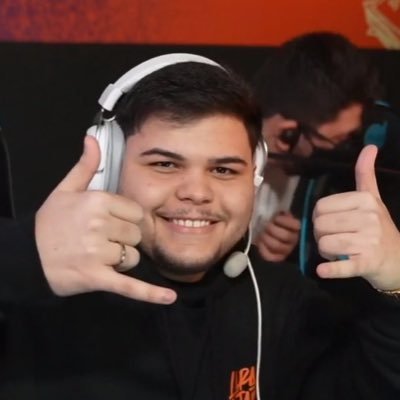 FRIACA 🥶 tweet media