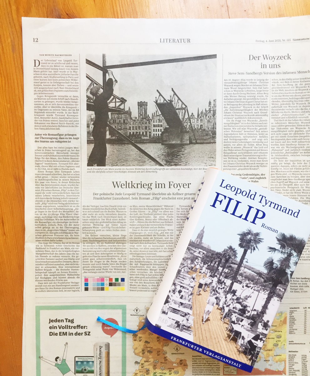 »Der Blick eines Außenseiters zeigt den großstädtischen Alltag im Zweiten Weltkrieg auf bisher kaum gekannte Weise.« #Filip von #LeopoldTyrmand heute in der <a href="/SZ/">Süddeutsche Zeitung</a>