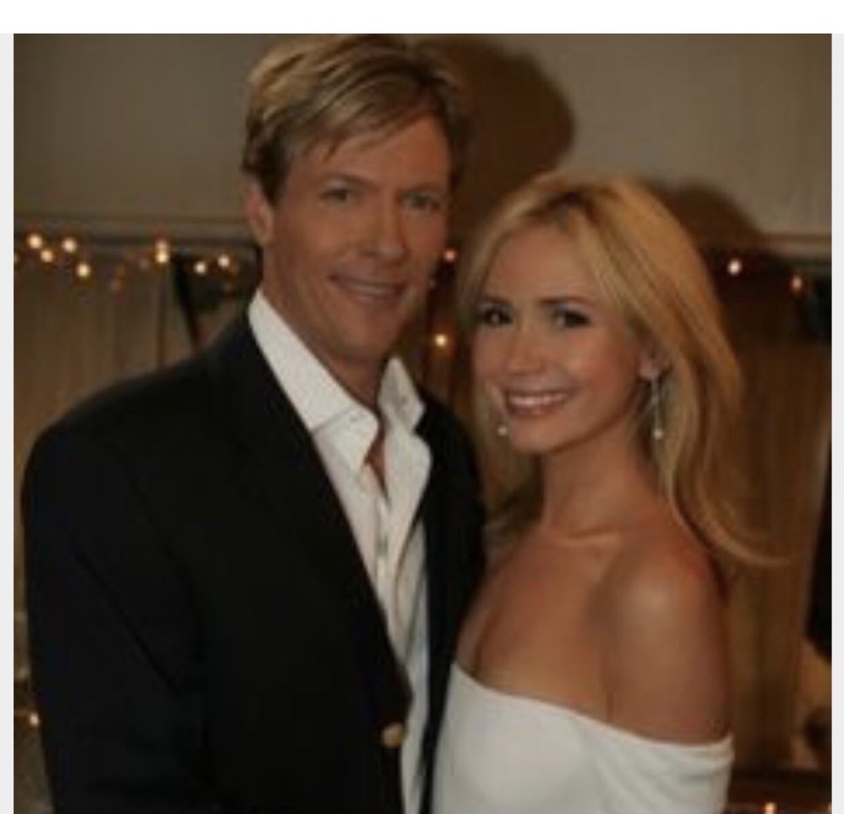 mary61203's tweet photo. What is #BradBell waiting for when fans have consistently pleaded with B&amp;B to #BringBridgetBack #AshleyJones should be a regular again; what amazing chemistry she has with costars😍🔥 https://t.co/bT0Mbyy9w4