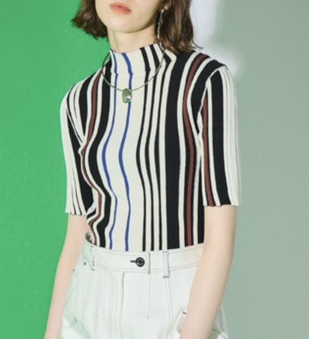 Fashion Express 北川景子 さん衣装 第9話 リコカツ 次週の北川景子さん衣装を先取り サスティナブル素材の半袖ニット モードなストライプ柄が印象的 詳細はこちら T Co 6anatvv5sm リコカツ 衣装 T Co Mhqhnscpk2