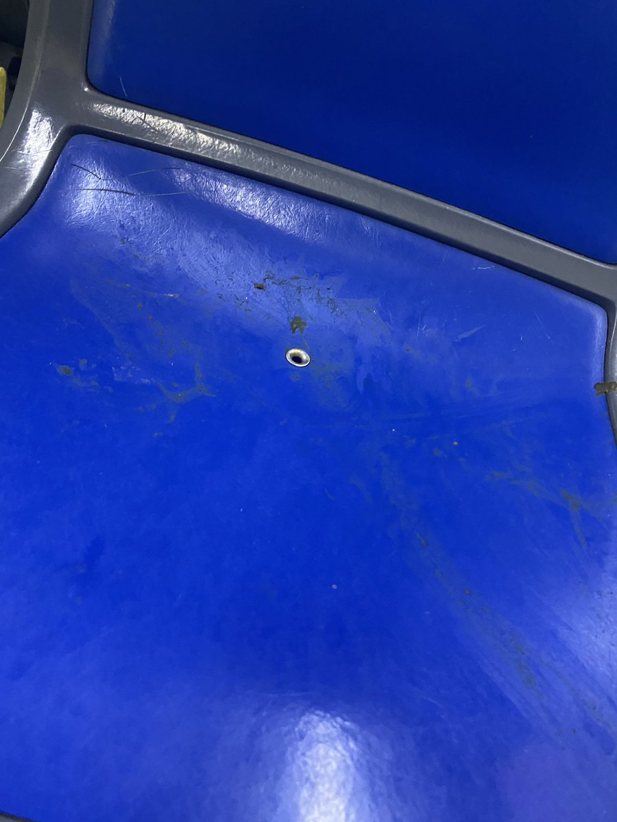 Jaime295609's tweet photo. This is just half of this disgusting bus that #MTA “calls there self cleaning and disinfecting” let’s get it together with fair hike and toll hike the least you can do is clean https://t.co/DZqhHVwFvy