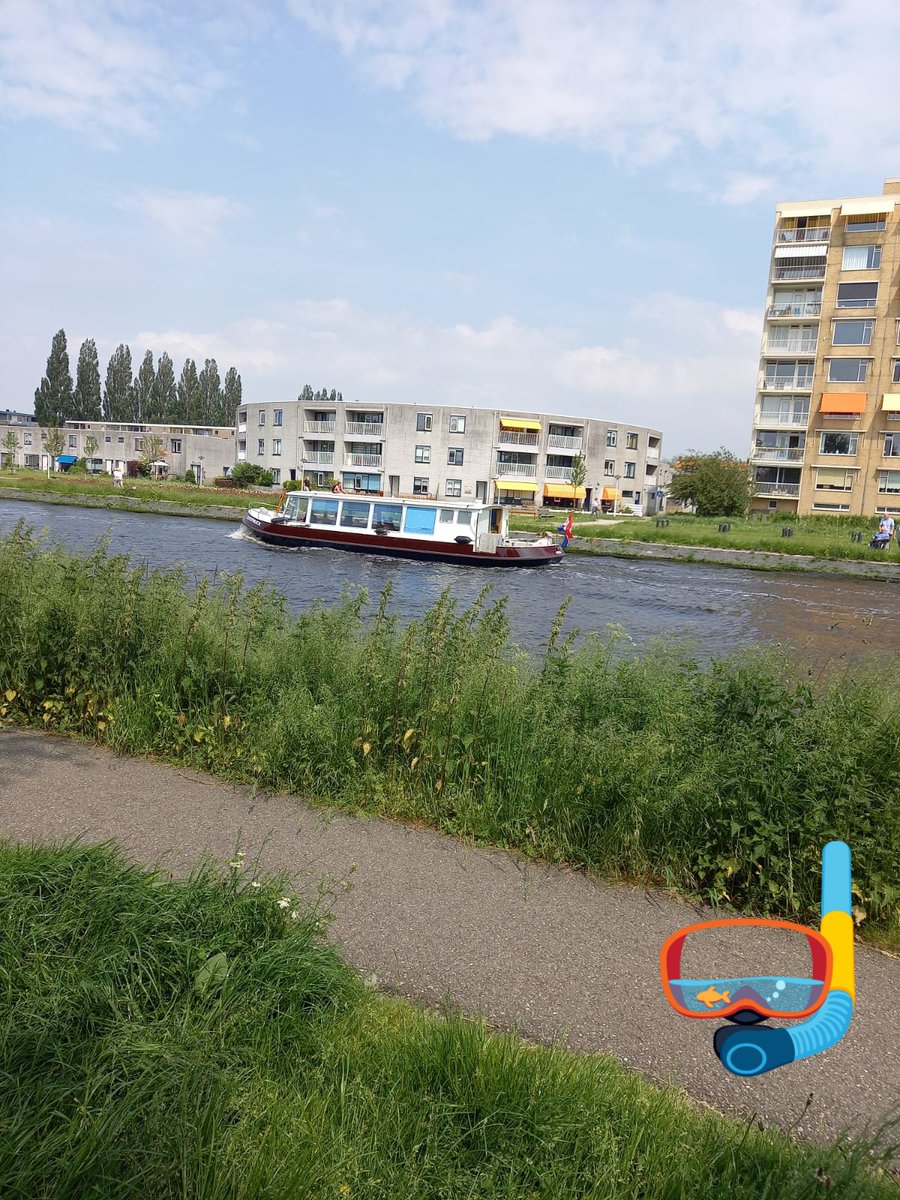 Onze trots de #topaz Zuydtwijck 2 vaart weer, gelukkig. Toch nog een kort maar mooi seizoen te gaan. Wat we zien zijn vooral vele blije bewoners van de Topaz huizen. Ook externe huizen weten  Zuydtwijck te vinden. Zo maken wij vele ouderen blij. #hetheleleventelt