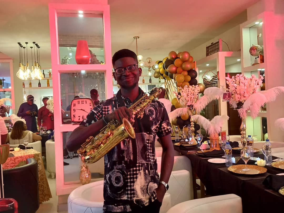 Ericayosax's tweet photo. 💃💃💃🎉🎉🎉🎉💥💥💥🎷🎷🎷🎷 https://t.co/qhGCSXfFNZ