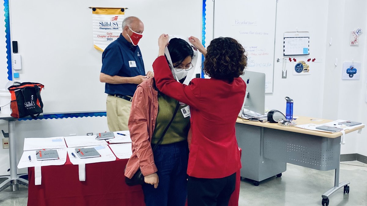 Amazing! Two of our <a href="/NOVAcommcollege/">NOVAcommcollege</a> Computer Science Students - Sesol Han (np) and Arienbelle Aguila (with Exec Dir <a href="/TheChelleTravis/">Chelle Travis</a>) - finished 1st and 2nd in the <a href="/SkillsUSA/">SkillsUSA</a> VA Leadership Conference! NOVA Prof <a href="/RyanAmmons/">Ryan Ammons</a> was their advisor. #CompSci #WeDoSTEM #BoldlyNOVA