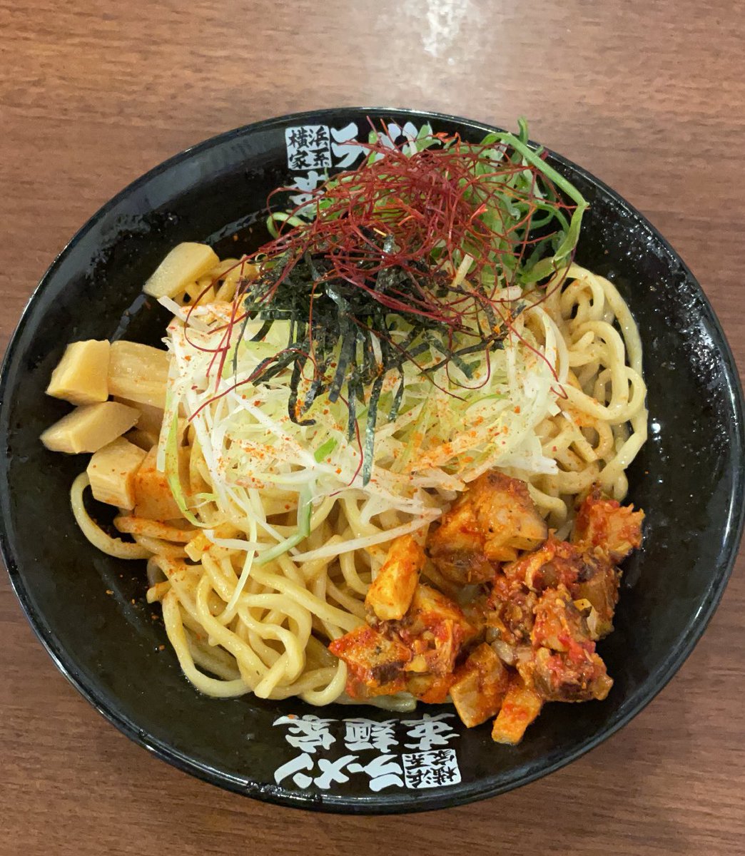 __01mm3's tweet photo. 革命期間限定旨辛まぜそば https://t.co/kO8bDlQVyk