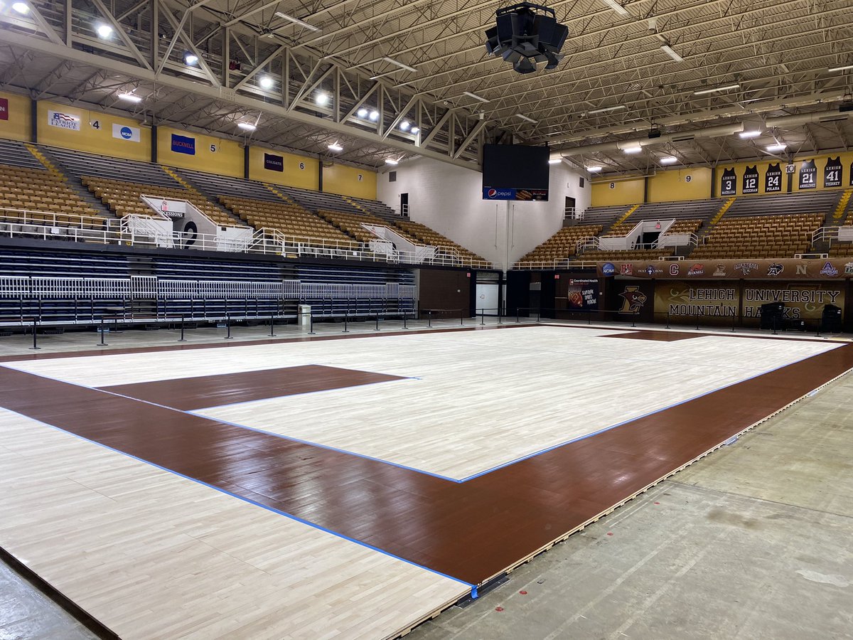 LehighAthEvents's tweet photo. The floor inside #StablerArena getting resurfaced! #FreshCoatOfPaint #FacilityFriday https://t.co/ZaoHsDPumW