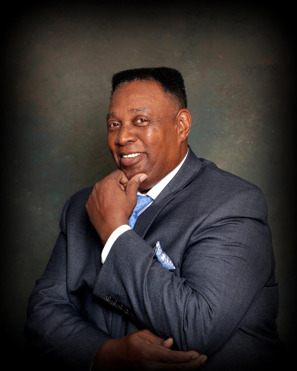CFedu's tweet photo. Congratulations to our Distinguished Alumni recipient Ire Bethea Sr. He is a lifelong resident of Ocala and a graduate of Ocala High School, Central Florida Community College (now the College of Central Florida) and St. Leo University. #Congratulations #CFAlum https://t.co/HBjzg5c5P5