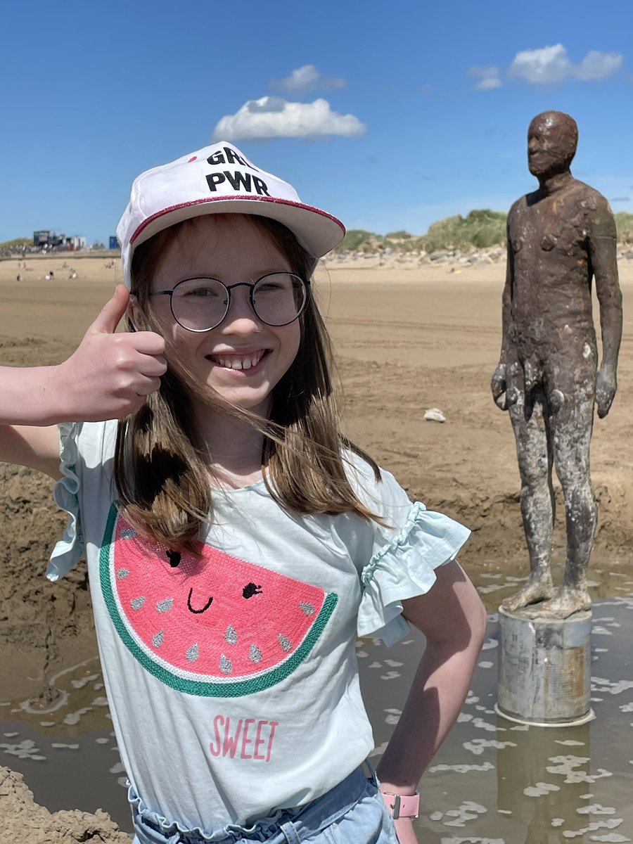 L Murphy tweet media