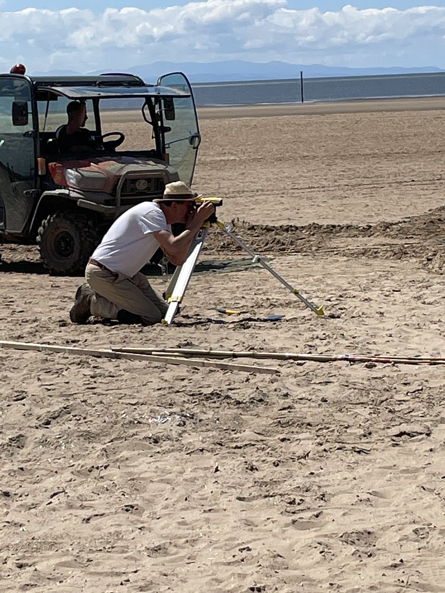 L Murphy tweet media