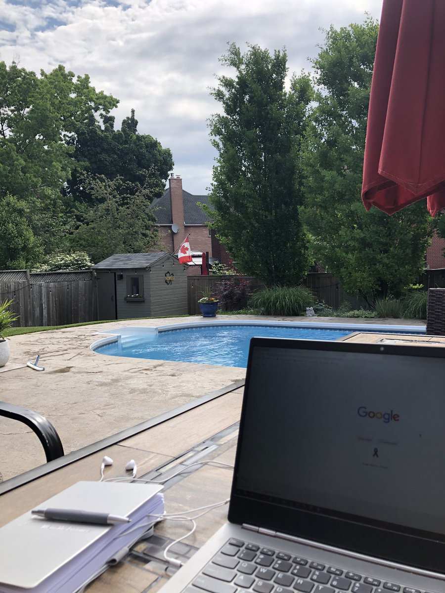 JimmyHespeler's tweet photo. Working from the home office has it perks some days. https://t.co/KNUesj15gc