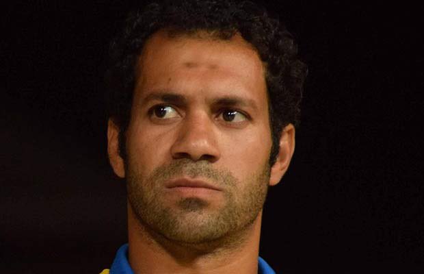 AhlyInsider's tweet photo. من لاعب الذي كان قريب جدًا من الانتقال للأهلي وحزنت على فشل الصفقة في اللحظات الأخيرة 🤔⁉️ https://t.co/EiQvFE0thm