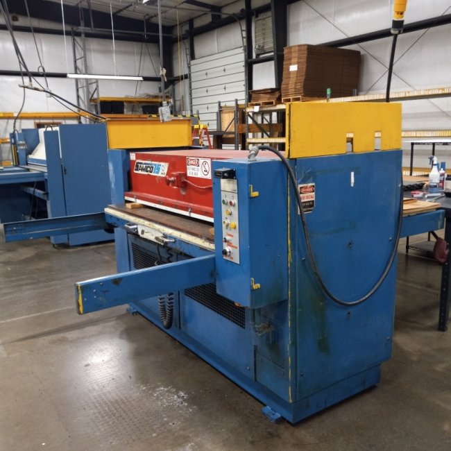 Samco 75, press for sale 32" x 67 " 75 tons
plastimach.com/7108406-used-s…