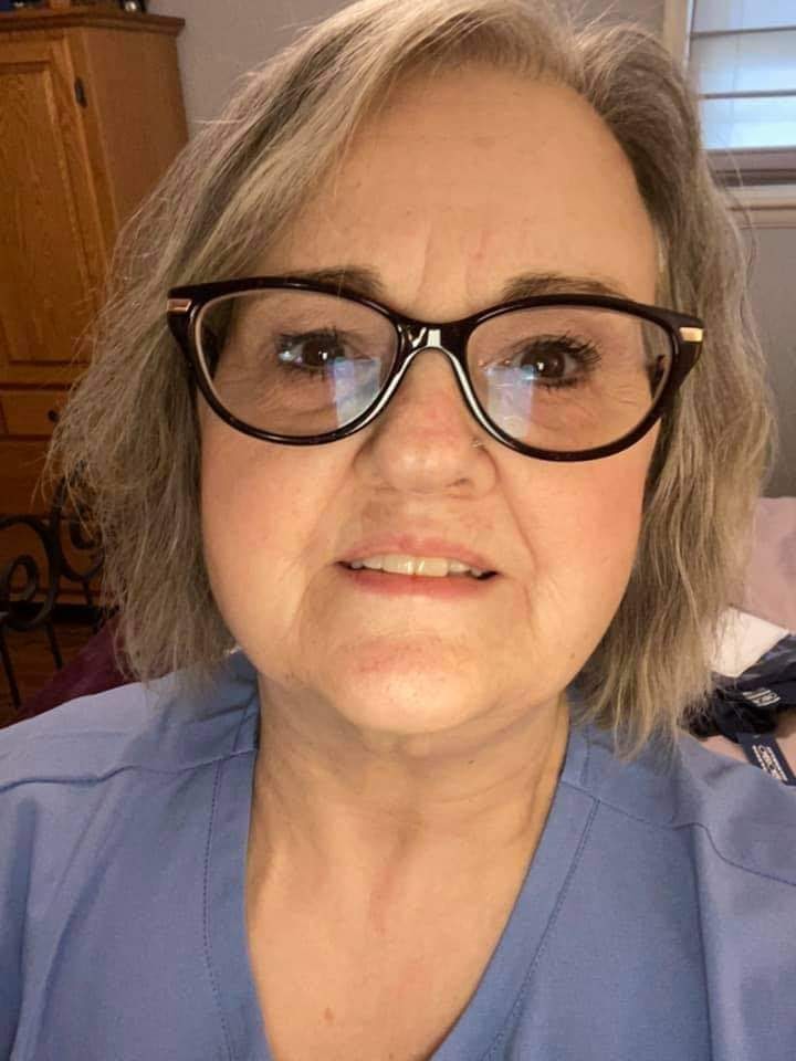 CRoll78's tweet photo. Today would have been my late Aunt Jackie's 60th birthday. I miss her so much. I know she's with God now. I love you, Aunt Jackie. I can't believe she's been gone almost a year already. Please pray for her husband and my cousins. https://t.co/gMmQj7MrWw