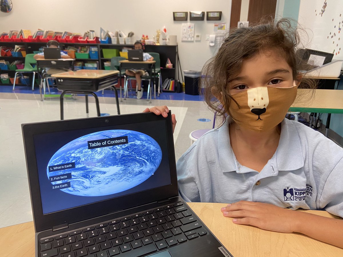 MsHe1ton's tweet photo. Today was our last day presenting, and we were able to share with @msmillstorres class! My biggest take away from this project is how important student choice is. These researchers flourished when given the opportunity to choose their topic and how they would share it. #kacdjoy https://t.co/FvFlvJcYPm