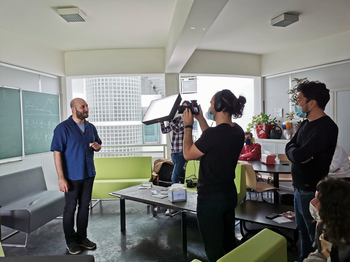LAPTh (@lapth) on Twitter photo 😎Le montage de la vidéo avance!!! RV en juin pour voir le résultat de la collaboration avec <a href="/KarimDuvalShow/">Karim Duval</a> pour le Labex Enigmass🤩
<a href="/LPSCGrenoble/">Laboratoire de Physique Subatomique & Cosmologie</a> <a href="/LAPTh/">LAPTh</a>
<a href="/Univ_Savoie/">UnivSavoieMontBlanc</a> <a href="/UGrenobleAlpes/">Université Grenoble Alpes</a>
<a href="/CnrsAlpes/">CNRS Alpes</a> @IN2P3_CNRS @INP_CNRS 😎Le montage de la vidéo avance!!! RV en juin pour voir le résultat de la collaboration avec <a href="/KarimDuvalShow/">Karim Duval</a> pour le Labex Enigmass🤩
<a href="/LPSCGrenoble/">Laboratoire de Physique Subatomique & Cosmologie</a> <a href="/LAPTh/">LAPTh</a>
<a href="/Univ_Savoie/">UnivSavoieMontBlanc</a> <a href="/UGrenobleAlpes/">Université Grenoble Alpes</a>
<a href="/CnrsAlpes/">CNRS Alpes</a> @IN2P3_CNRS @INP_CNRS