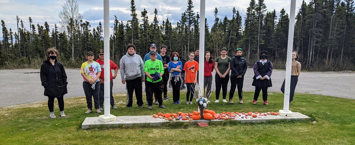 MrsMelissaHackett (@missmelissakin1) on Twitter photo The grade 789 class took some time to reflect today at the NWR interpretation center 🧡 #everychildmatters #ReconciliationNLESD <a href="/LakeMelvilleLab/">Lake Melville School</a> The grade 789 class took some time to reflect today at the NWR interpretation center 🧡 #everychildmatters #ReconciliationNLESD <a href="/LakeMelvilleLab/">Lake Melville School</a>