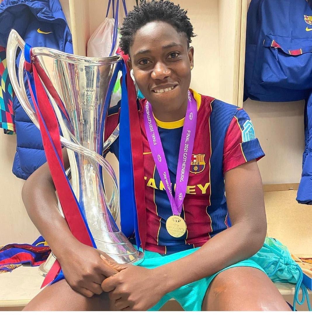 bandbgroup's tweet image. Asisat Oshoala has become the 1st African to win European Women's Champions League.

The 4x African Women's Footballer of the Year shined as Barcelona Femenino defeated Chelsea 4-0 to claim their first Women's Champions League title.

#BlackandBeautifulGroup
#MelaninPride 
#USSD